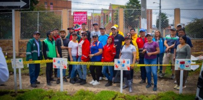 IMAGEN SAN CRISTOBAL prohibido arrojar basuras en este lugar, sector La Serafina