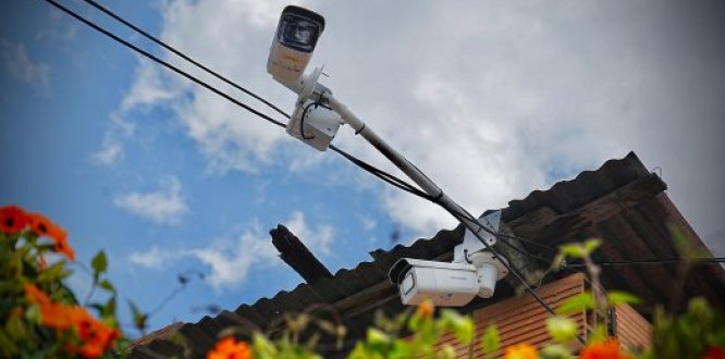 Avance en Seguridad: Instalación de Cámaras de Videovigilancia y Capacitación Ciudadana Avance en Seguridad: Instalación de Cámaras de Videovigilancia y Capacitación Ciudadana